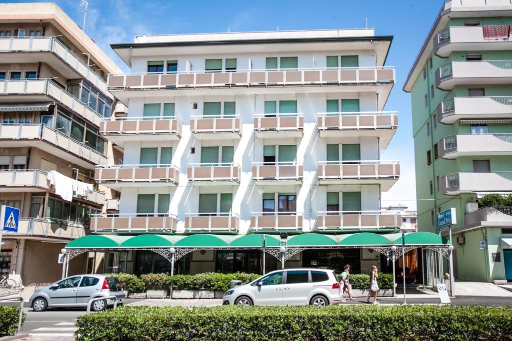 Hotel Grand Prix ซอตโตมารีนา ภายนอก รูปภาพ